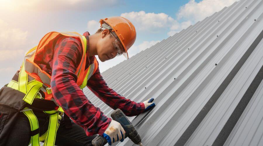 Owens Corning roofing contractor in Schiller Park, IL